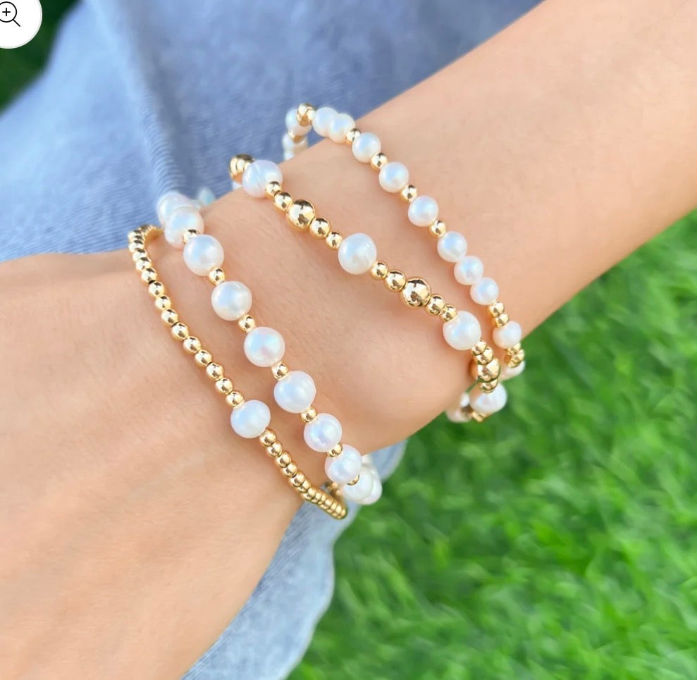 Penny Pearl Bracelet